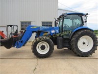 New Holland T6030 4X4 tractor w/loader