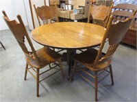 antique oak table & 4 modern oak chairs