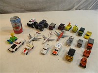 Lot de petites autos (matchbox et autres)