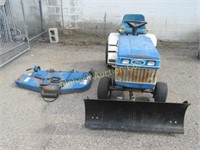 Ford Lawn Tractor Model YT16H