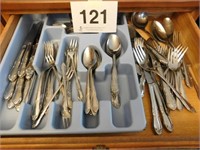 Wm. Rodgers stainless flatware, full set for 7,