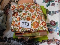Retro floral tablecloth - green flannel blanket