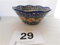 Polish Pottery scalloped bowl, 8", Unikat 776 L.