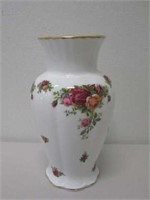 Royal Albert Country Roses porcelain vase