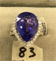 Platinum tanzanite and diamond ring, weight of tan