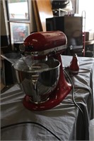 Kitchen Aid Stand Mixer and Hand Mixer