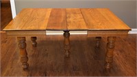 Antique Oak Dining Table with Leaves