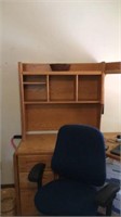 Corner desk and chair