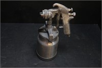 DeVilbiss Spray Gun