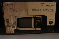 Emerson Microwave Oven MW8999SB