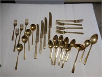 Dirilyte Flatware 4-place setting plus extras