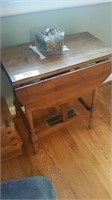 Small drop leaf end table