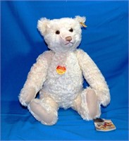 Steiff Original Rose Classic Teddy Bear