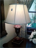 Floral Urn Design Lamp
