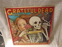 Grateful Dead - Skeletons From The Closet