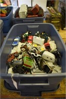 Lot #139 Entire tote full of diecast cars and