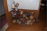 Lot #62 Enormous qty of contemporary baskets,