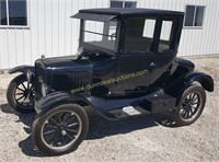1925 Ford Model T Doctors Coupe
