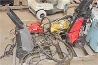3 Pressure Washers And 1 Oil Pump