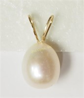 14KT Yellow Gold Freshwater Pearl Pendant