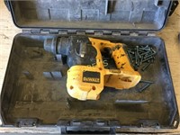 DeWalt DC212 Hammer Drill & Case - as is