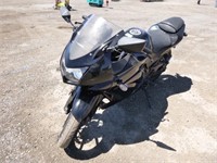 2011 Kawasaki EX250-J Motorcycle