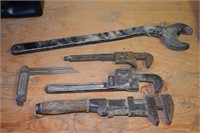 ANTIQUE WRENCH COLLECTION ! BSE