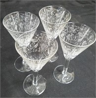 TIFFIN? ETCHED PHEASANT WINE GLASSES