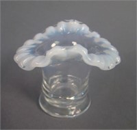 Fenton #37 2-Sided Crimped Mini Hat – French