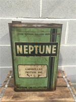 Neptune  SAE 40, 4 imperial gallon motor oil tin