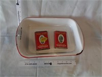 Vintage Enamel-Ware Pan & Prince Albert