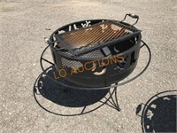 NEW 30" Round Western Fire Pit w/ Grill