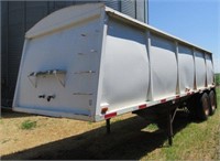 1990 26’ Homemade Hopper Grain Trailer