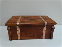 Cedar Box w/ Copper Banding