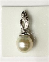 INS $999 18K South Sea Pearl, Diamond