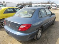 2002 KIA RIO KNADC123X26125817