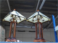 PAIR OF BEAUTIFUL STAINED GLASS TABLE LAMPS