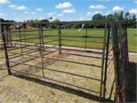 10 Ft. post style green corral panels (8)