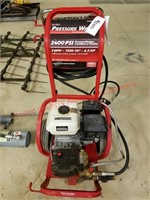 Portable Gas Powered 2400psi Pressure Washer