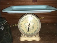 Vintage metal baby scale and tray