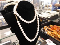 Jewelry - Pearl necklace with 14k clasp