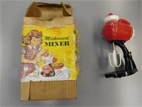 Antique toy - Mechanical Mixer in box