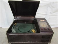 Philco Radio with Turn Table