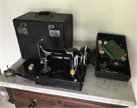 Antique Singer Featherweight 221 Sewing Machine