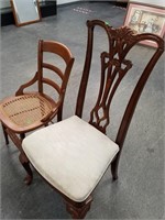 2PC CHAIR LOT