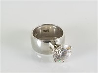 STERLING SILVER THICK BANDED RING W LG MAIN STONE