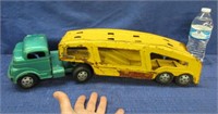 old "structo auto transport" green-yellow