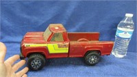 red tonka metal truck - 14in long