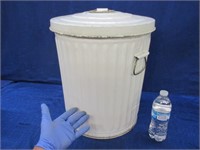 white painted galvanized 10 gallon can & lid