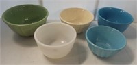 (5) Vintage mixing bowls including set of (3)